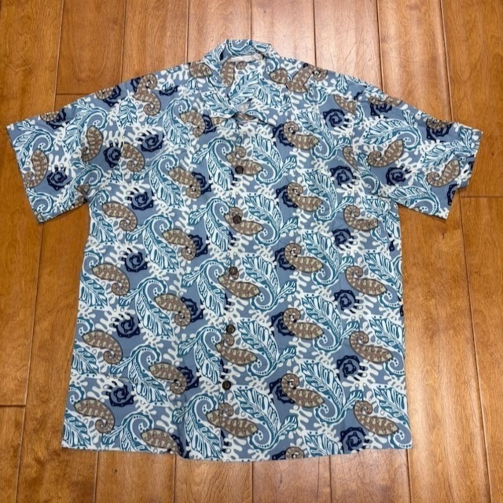Manuhealii Mens Button Up Shirt Size M Aloha Hawaiian Vacation Casual Rayon